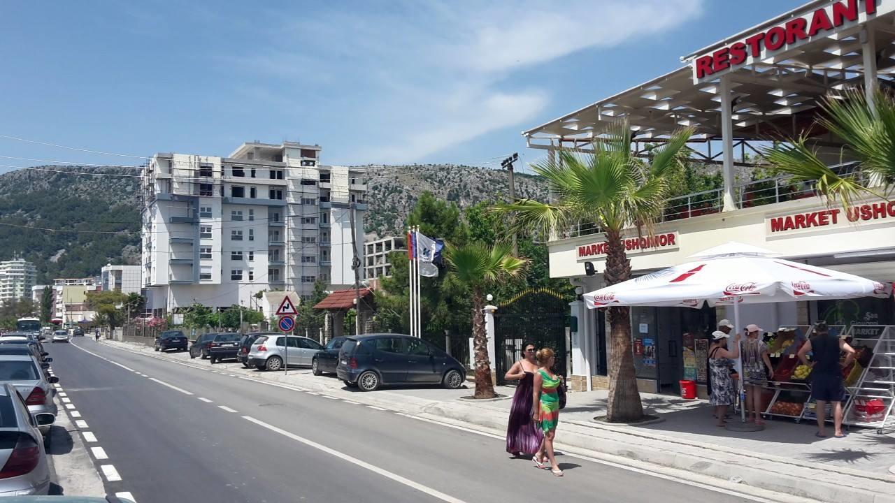 Hotel Alba Shengjin Bagian luar foto